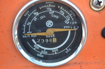 2,396 Hours on Kubota L295DT Tractor