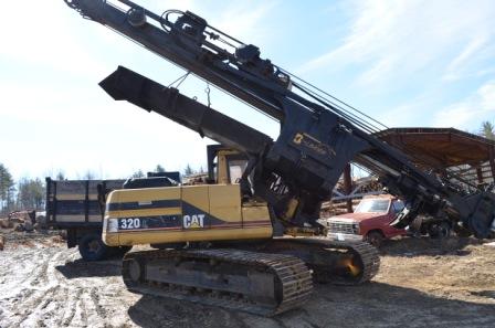 CAT 320 Stroke Delimber