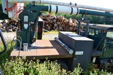 Parts Bucket Truck