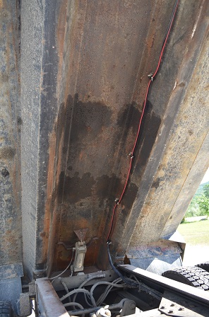 Underneath of Western Star Truck Body